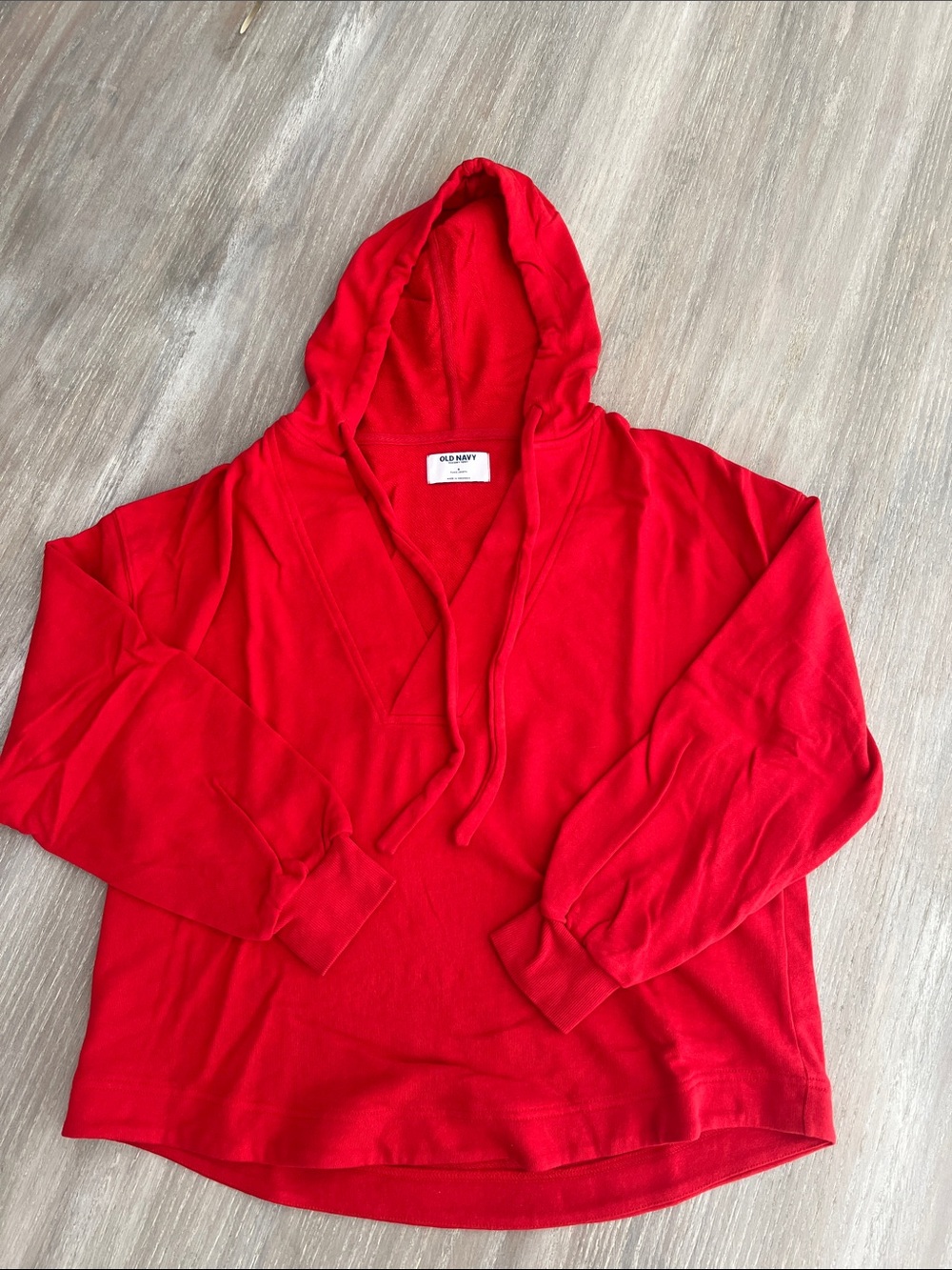 Old Navy Red Hooded VNeck Sweatshirt NWT